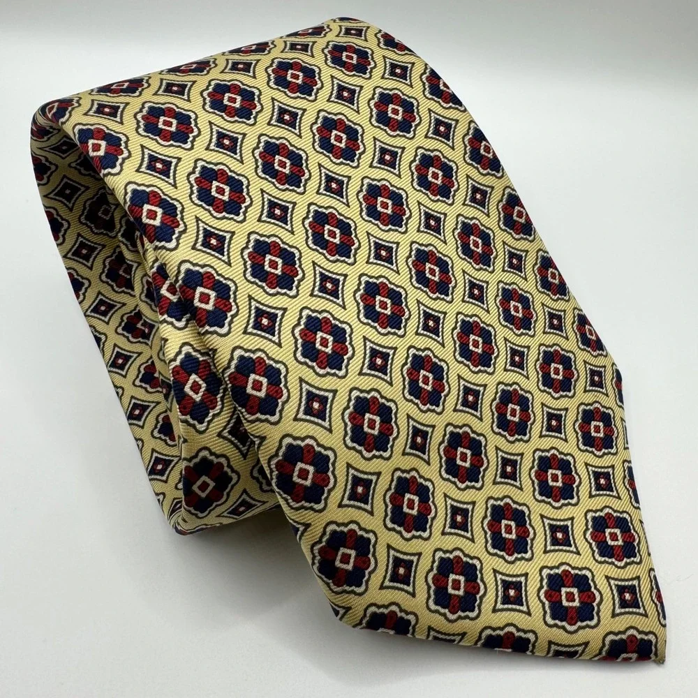 Lands End Mens Silk Tie Yellow Red‎ Navy Blue Geometric Medallion USA Necktie